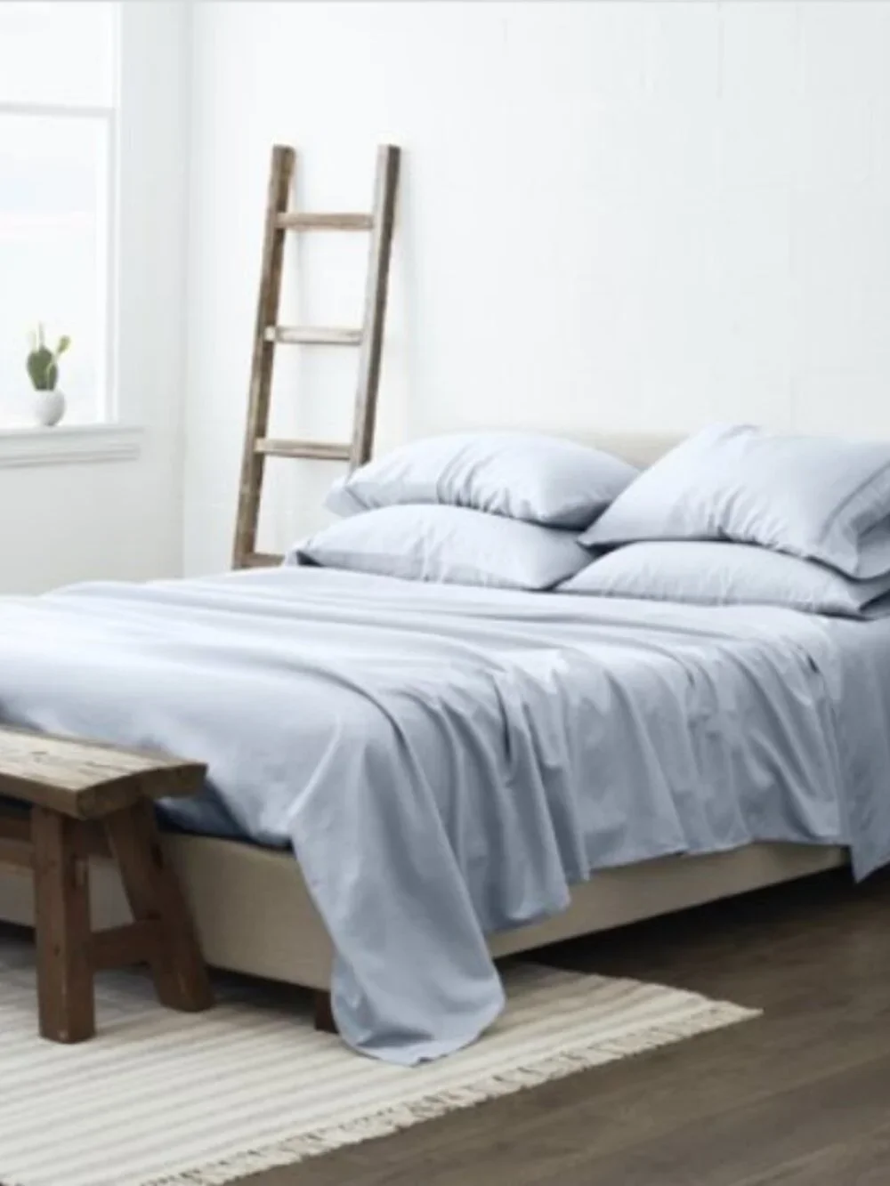 King Light Blue Solid Microfiber 6 Piece Bed Sheet Set by Noble Linens